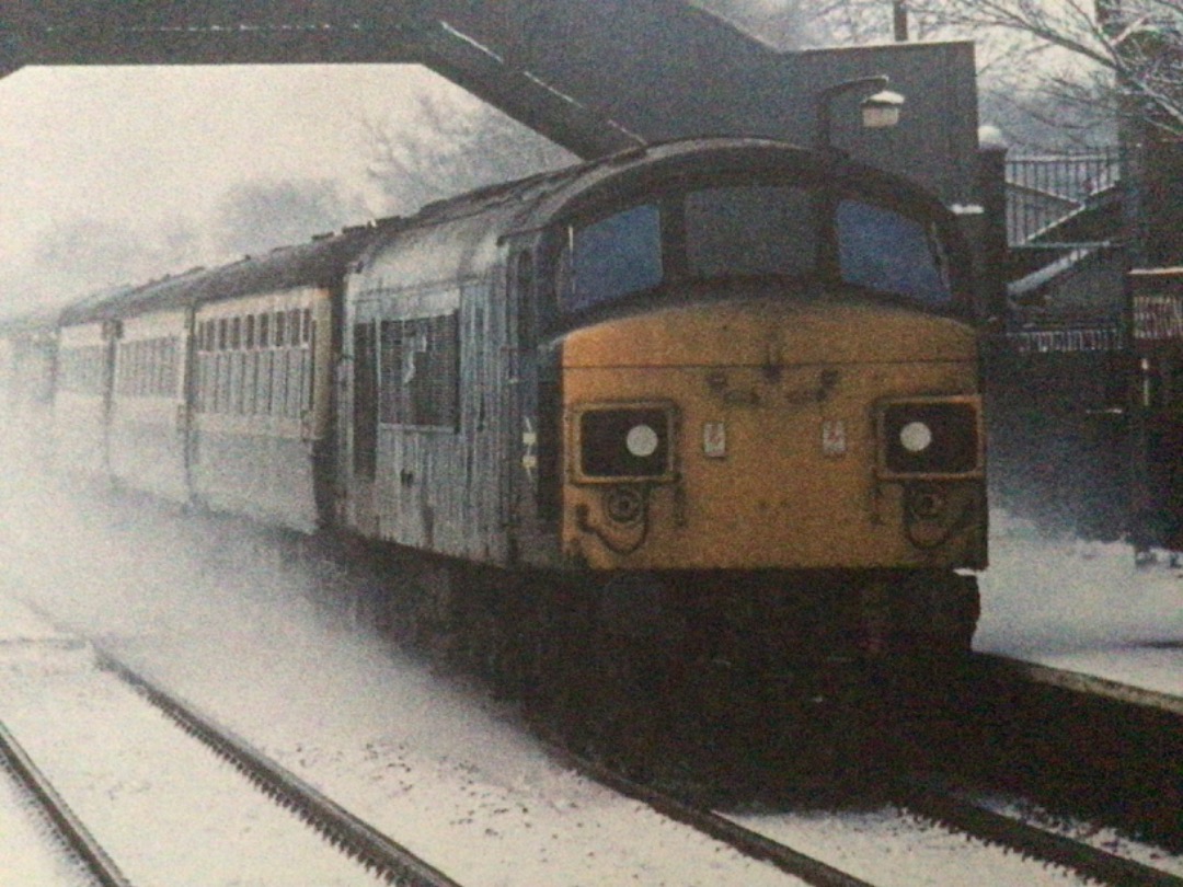 Alex Coomber on Train Siding: A Class 45. 45132 passes Beeston with a service from London St Pancras to Sheffield on 12th February 1978.