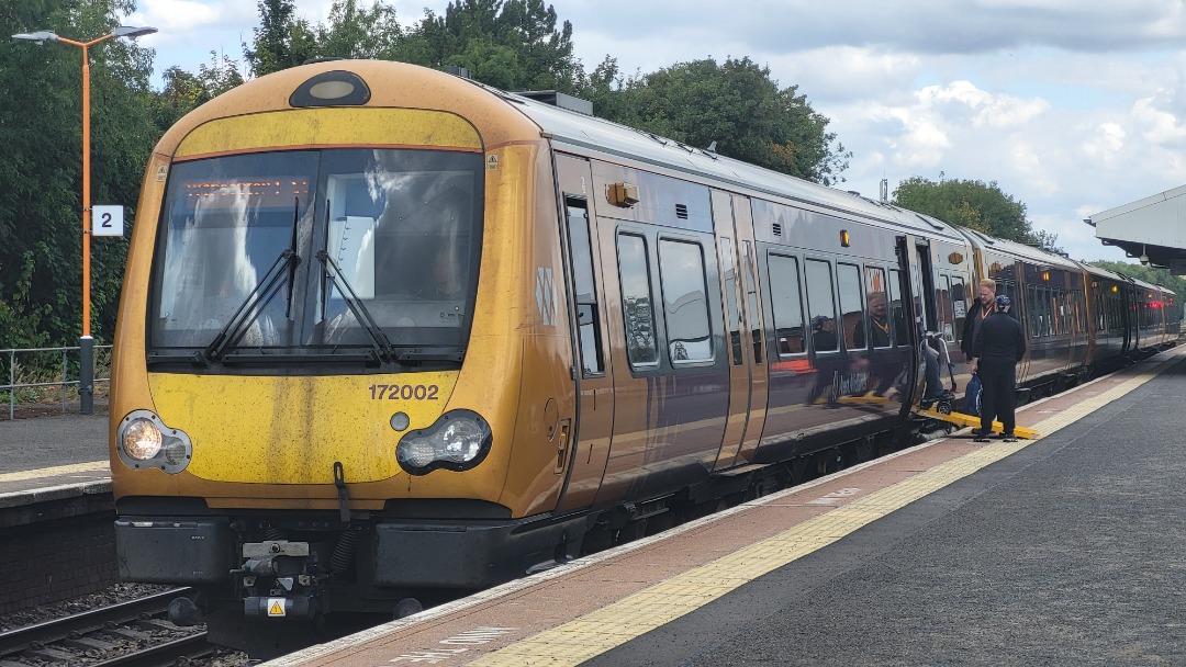 westmidlandstransport on Train Siding: I know, I know, I haven't posted for a while. So here is my comeback with some pictures from Stourbridge Junction
from 30/8/2024...