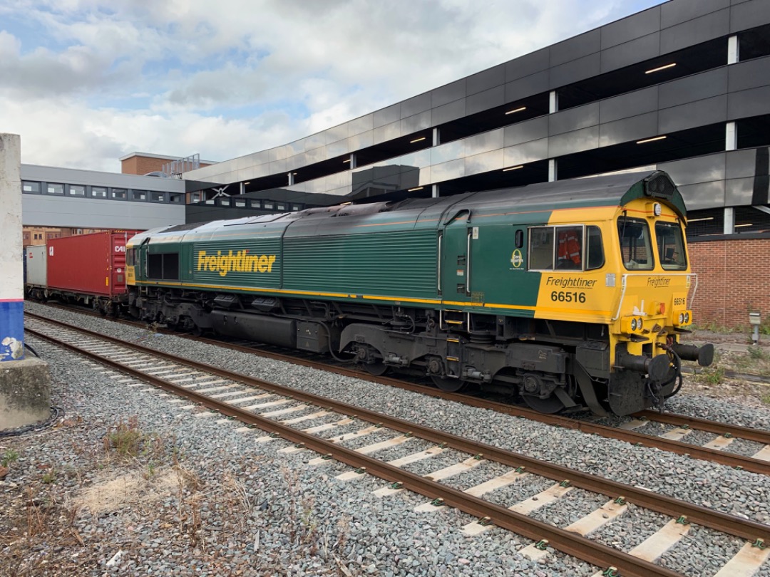 Martin Coles on Train Siding: Freighliner 66519 in the avoiding lines behind Banbury station, On This Day, 9th August in 2019, with an intermodal train to
Southampton.