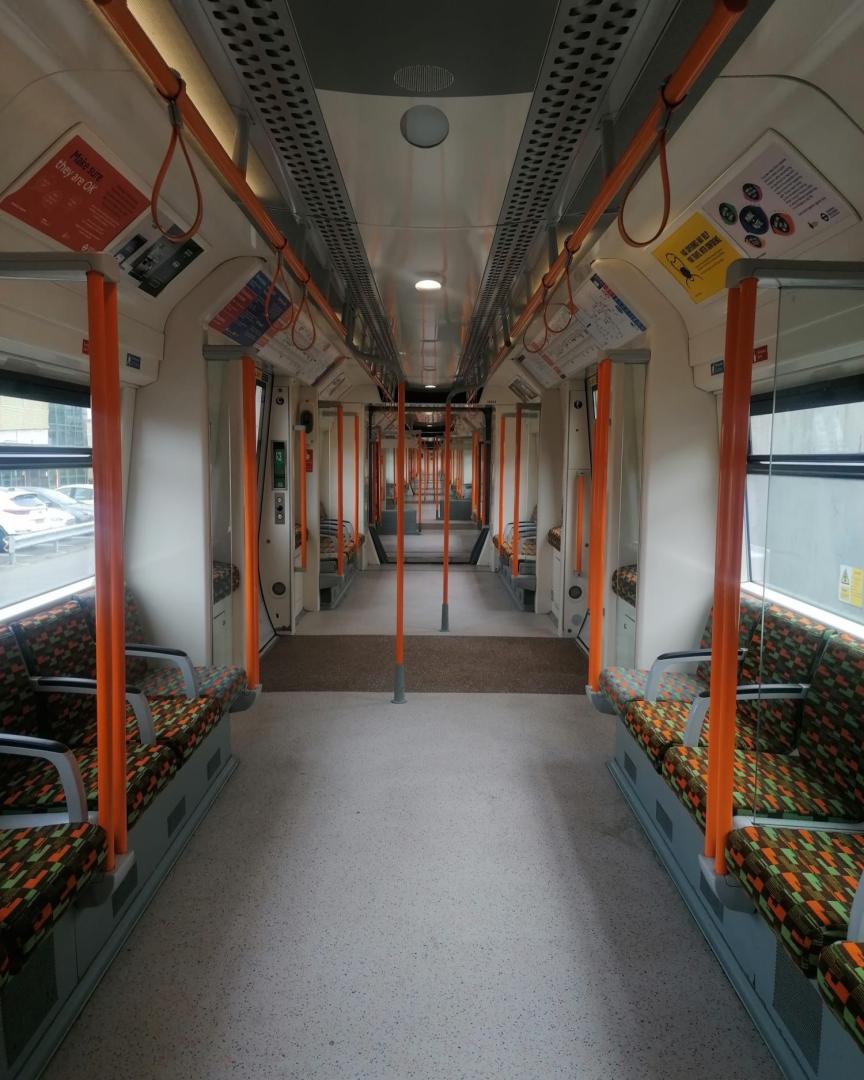 Elle on Train Siding: Photos of LO Class 378 in special pride livery #class378 #378205 #crystalpalace #londonoverground #overground #pride #TfL