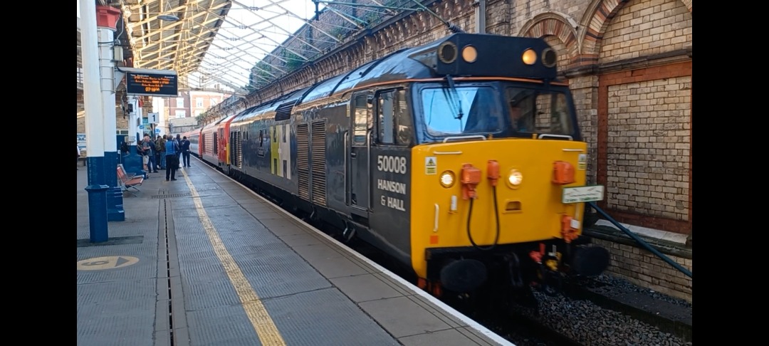 Trainnut on Train Siding: #photo #train #diesel #steam #station #railtour Retro Devon Belle with Retro railtours and 50008