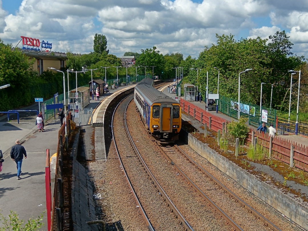 Whistlestopper on Train Siding: Northern class 156/4 No. #156426 calling at Accrington this morning working 2N15 1024 Preston to Colne.