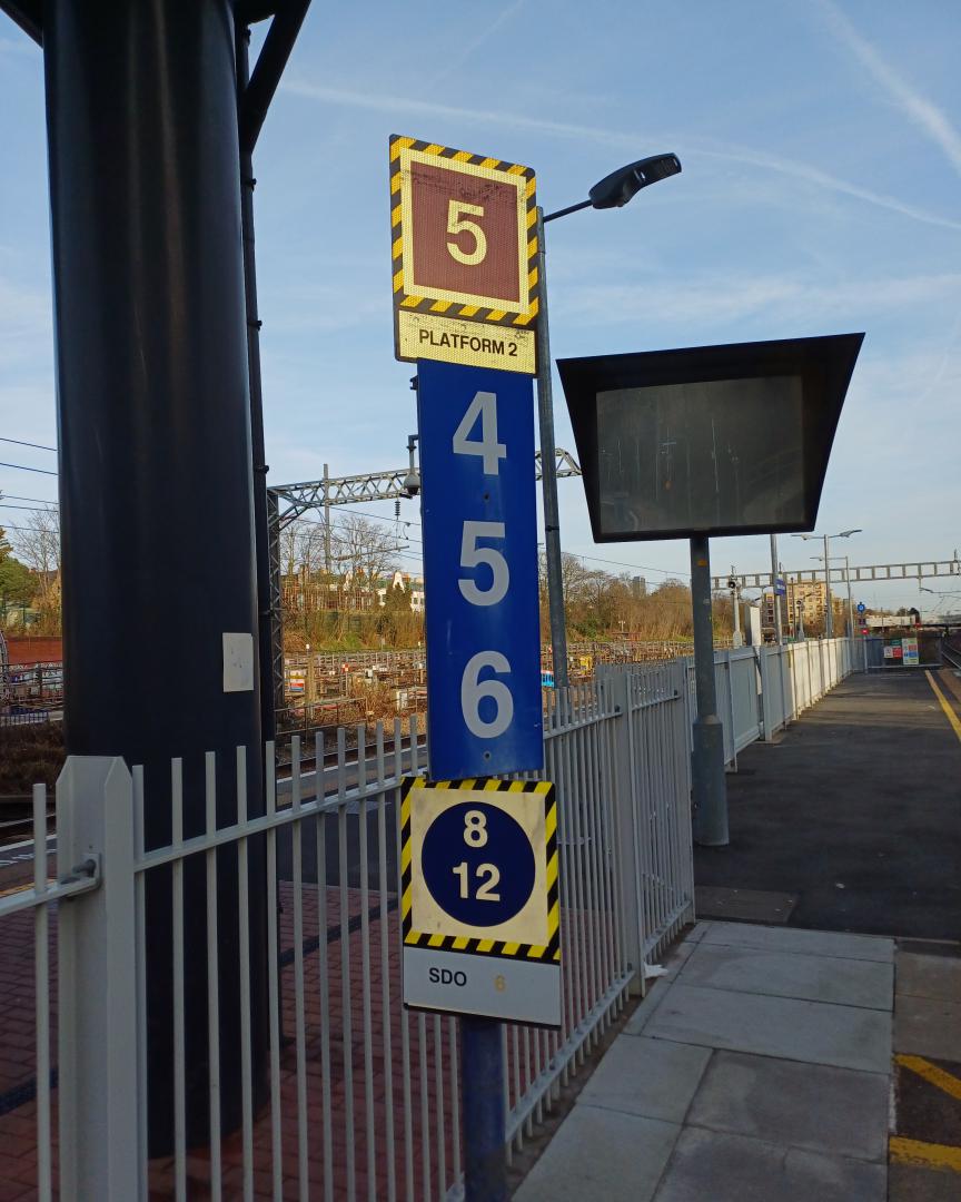 BlooFlipp on Train Siding: Ealing Broadway Plat 3 and 4 Elizabeth Line Platforms Are Currently Closed So The Class 345 Are using Platforms 1 and 2. Here are
some views