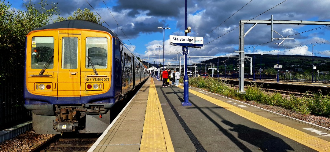 Guard_Amos on Train Siding: Pictures from the 3 days come from Preston, Lancaster, Barrow, Wigan, Southport and Stalybridge (21st-23rd August 2024)