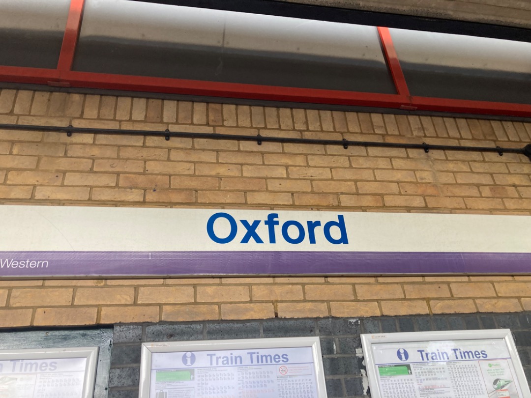 Theo555 on Train Siding: Hello everyone! Today I have travelled to Oxford! Going to be staying here for a couple of nights and film some GWR train content etc,
expect...