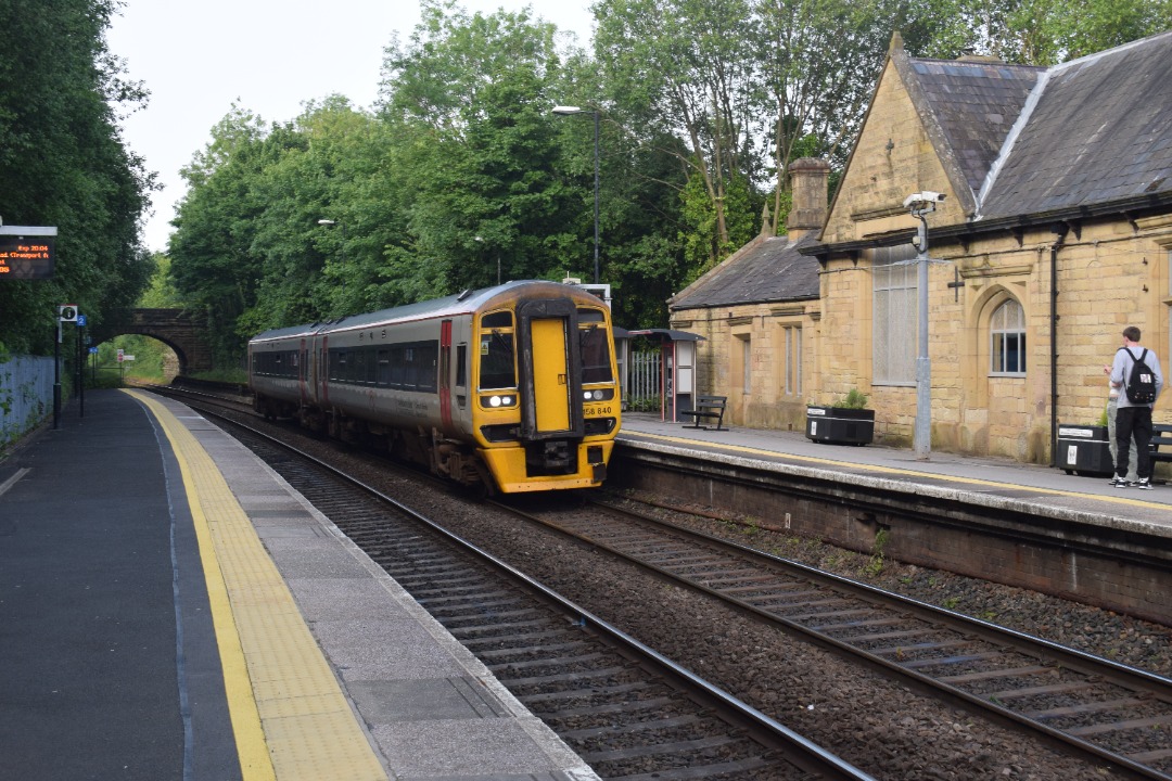 Hardley Distant on Train Siding: CURRENT: 158840 passes through Ruabon Station today working the 1J70 17:28 Holyhead to Shrewsbury (Transport for Wales)
service.