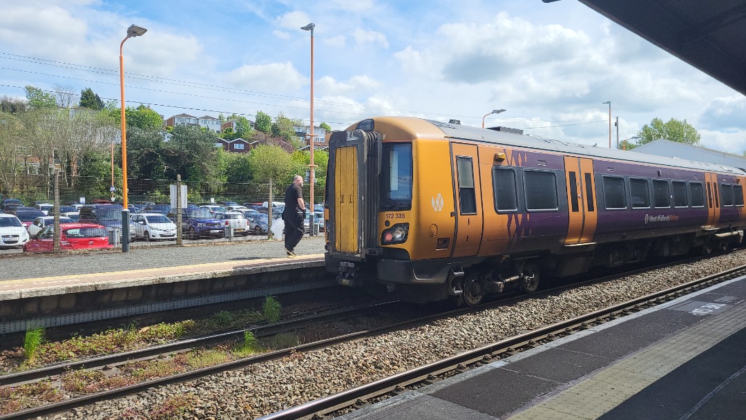 westmidlandstransport on Train Siding: A few days ago, I filmed a vlog on the SHL, with 172s and 139s! Gladly there was no 172342! 😄